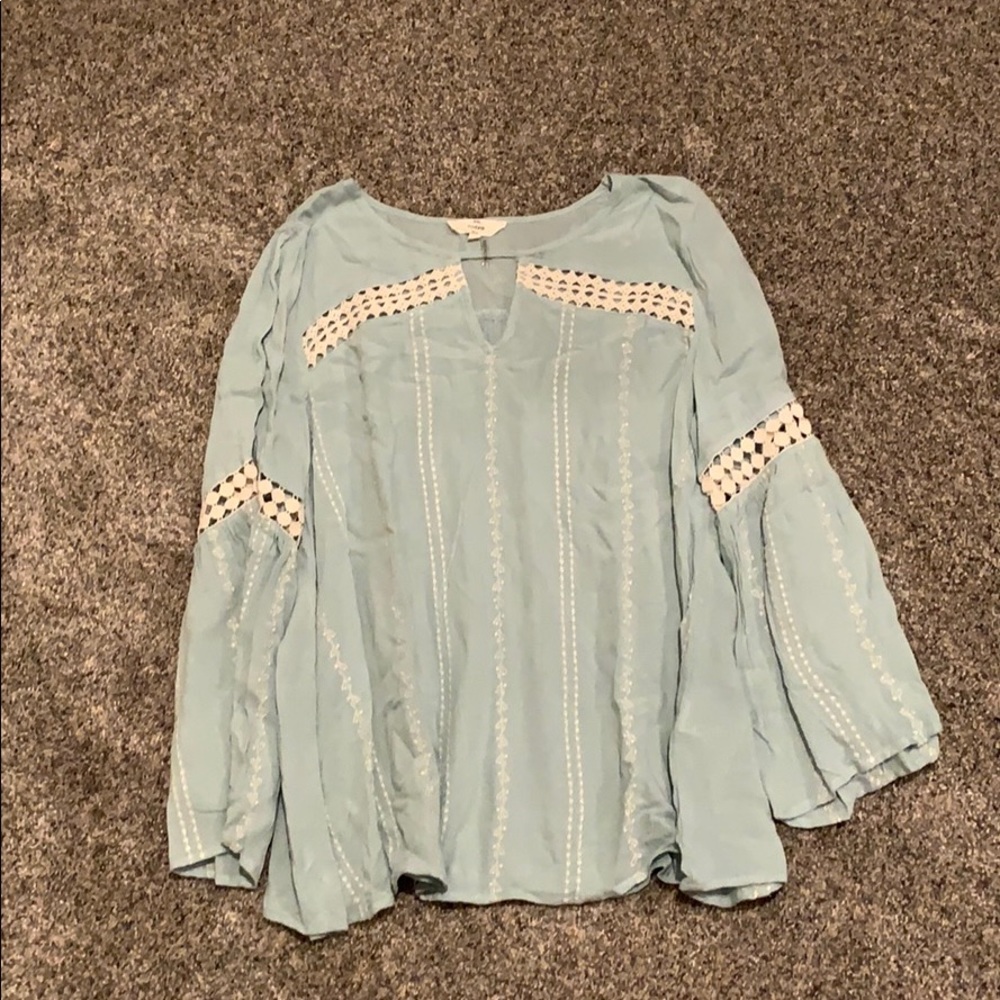 Blue bell sleeves blouse